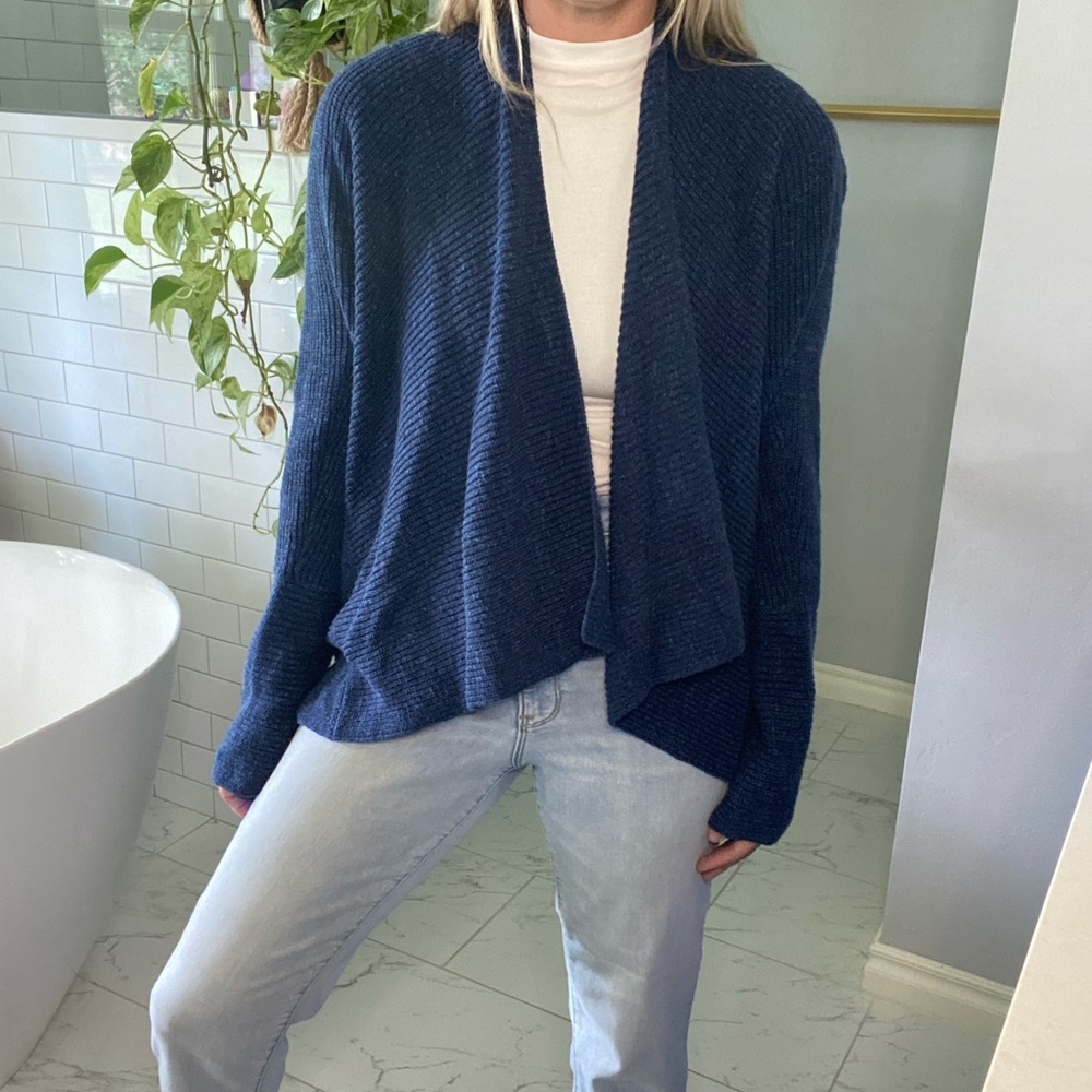 Banana Republic Ribbed Open Front Cardigan in Navy